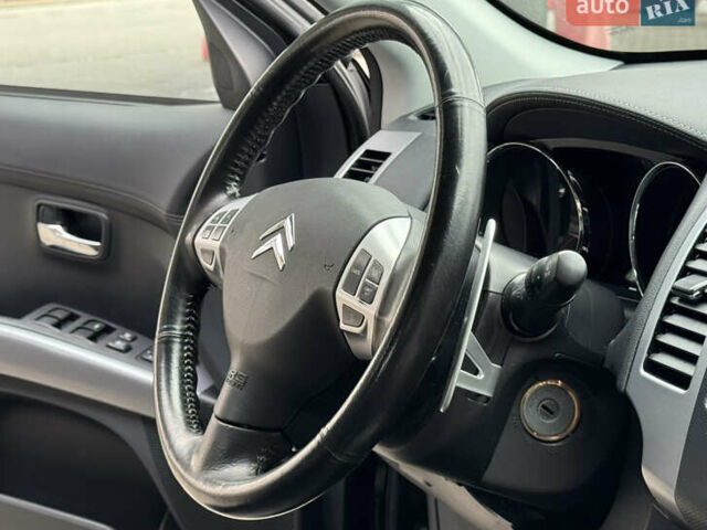 Чорний Сітроен С-Кроссер, об'ємом двигуна 2.2 л та пробігом 190 тис. км за 12555 $, фото 37 на Automoto.ua