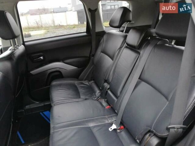 Чорний Сітроен С-Кроссер, об'ємом двигуна 2.2 л та пробігом 246 тис. км за 11899 $, фото 41 на Automoto.ua