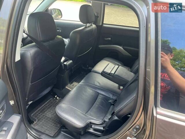 Коричневый Ситроен С-Кроссер, объемом двигателя 2.2 л и пробегом 270 тыс. км за 9750 $, фото 19 на Automoto.ua