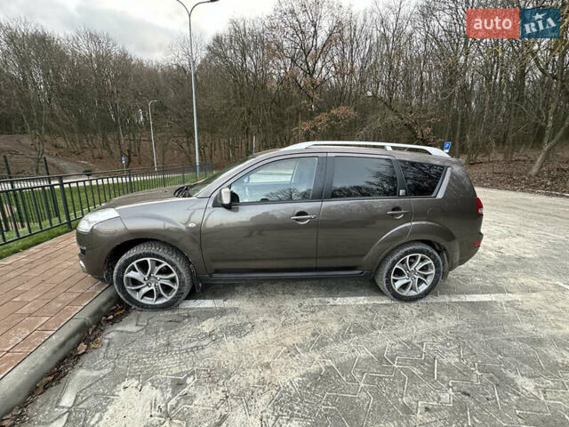 Коричневый Ситроен С-Кроссер, объемом двигателя 2.18 л и пробегом 248 тыс. км за 11500 $, фото 29 на Automoto.ua