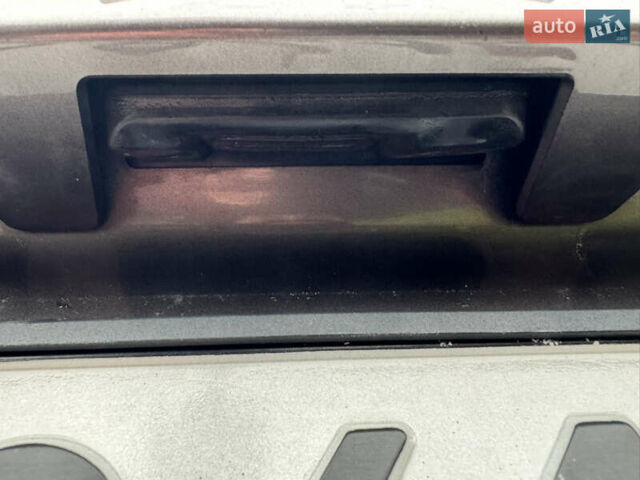 Коричневый Ситроен С-Кроссер, объемом двигателя 2.18 л и пробегом 248 тыс. км за 11500 $, фото 8 на Automoto.ua