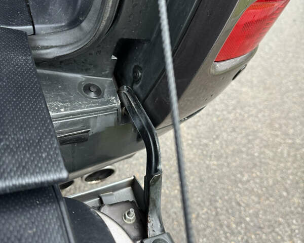 Коричневый Ситроен С-Кроссер, объемом двигателя 2.18 л и пробегом 248 тыс. км за 11500 $, фото 16 на Automoto.ua