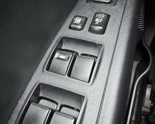 Коричневый Ситроен С-Кроссер, объемом двигателя 2.18 л и пробегом 248 тыс. км за 11500 $, фото 27 на Automoto.ua