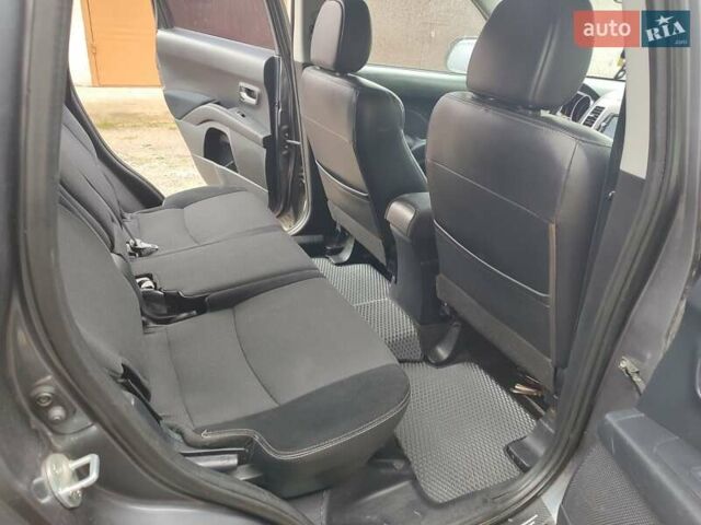 Сітроен С-Кроссер, об'ємом двигуна 2.2 л та пробігом 292 тис. км за 7999 $, фото 13 на Automoto.ua