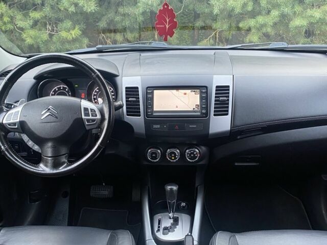 Серый Ситроен С-Кроссер, объемом двигателя 2.4 л и пробегом 248 тыс. км за 9500 $, фото 8 на Automoto.ua