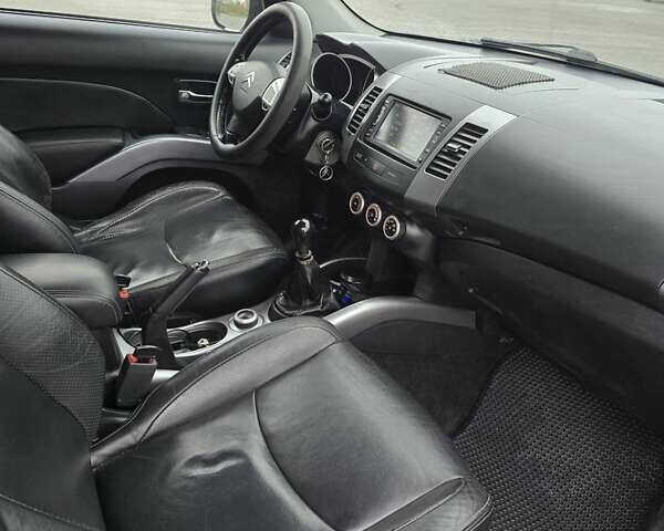 Сірий Сітроен С-Кроссер, об'ємом двигуна 2.18 л та пробігом 340 тис. км за 8000 $, фото 10 на Automoto.ua