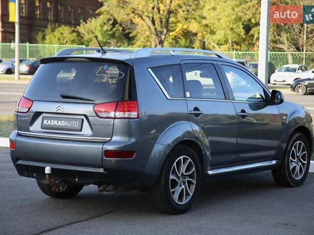 Серый Ситроен С-Кроссер, объемом двигателя 2.18 л и пробегом 270 тыс. км за 7200 $, фото 5 на Automoto.ua