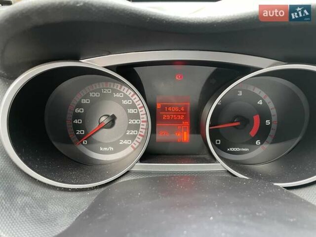Серый Ситроен С-Кроссер, объемом двигателя 2.2 л и пробегом 297 тыс. км за 8150 $, фото 13 на Automoto.ua