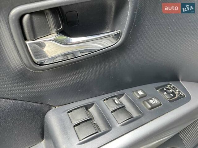 Серый Ситроен С-Кроссер, объемом двигателя 2.2 л и пробегом 297 тыс. км за 8150 $, фото 15 на Automoto.ua
