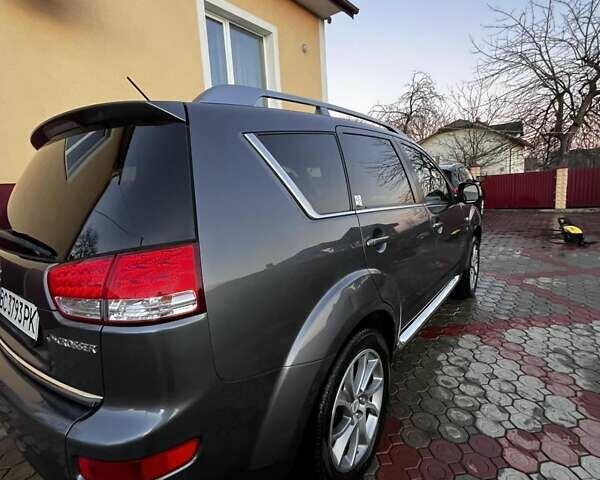 Сірий Сітроен С-Кроссер, об'ємом двигуна 2.2 л та пробігом 275 тис. км за 8800 $, фото 2 на Automoto.ua