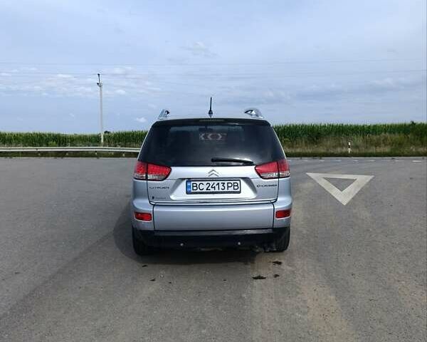 Серый Ситроен С-Кроссер, объемом двигателя 2.18 л и пробегом 206 тыс. км за 8300 $, фото 5 на Automoto.ua
