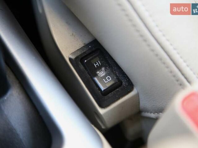 Серый Ситроен С-Кроссер, объемом двигателя 2.18 л и пробегом 270 тыс. км за 7200 $, фото 22 на Automoto.ua