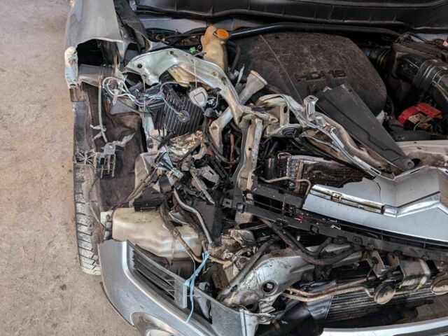 Сірий Сітроен С-Кроссер, об'ємом двигуна 0 л та пробігом 250 тис. км за 3900 $, фото 3 на Automoto.ua