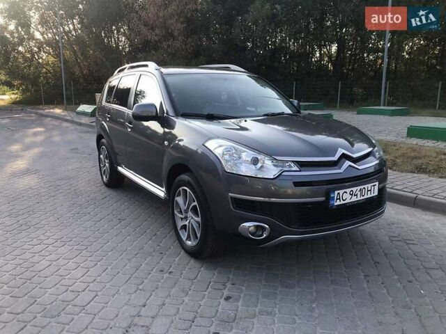 Сірий Сітроен С-Кроссер, об'ємом двигуна 2.2 л та пробігом 272 тис. км за 10300 $, фото 1 на Automoto.ua