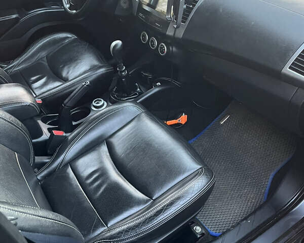 Сірий Сітроен С-Кроссер, об'ємом двигуна 2.2 л та пробігом 236 тис. км за 8700 $, фото 8 на Automoto.ua