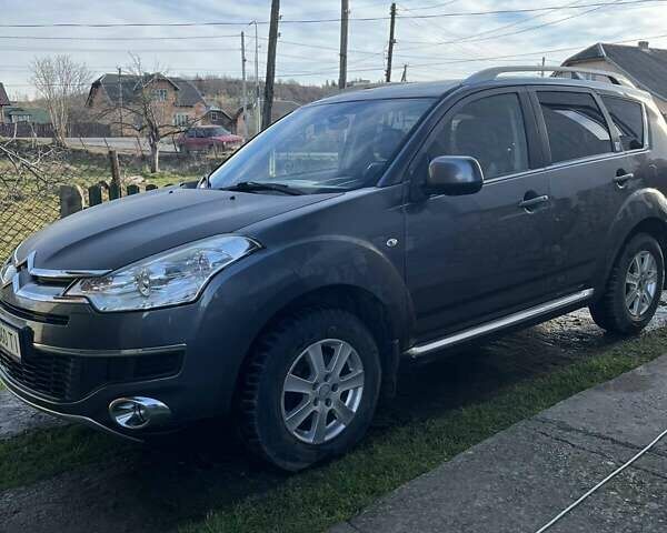 Серый Ситроен С-Кроссер, объемом двигателя 2.2 л и пробегом 370 тыс. км за 6800 $, фото 3 на Automoto.ua