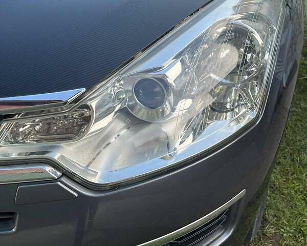 Серый Ситроен С-Кроссер, объемом двигателя 2.2 л и пробегом 370 тыс. км за 6800 $, фото 35 на Automoto.ua