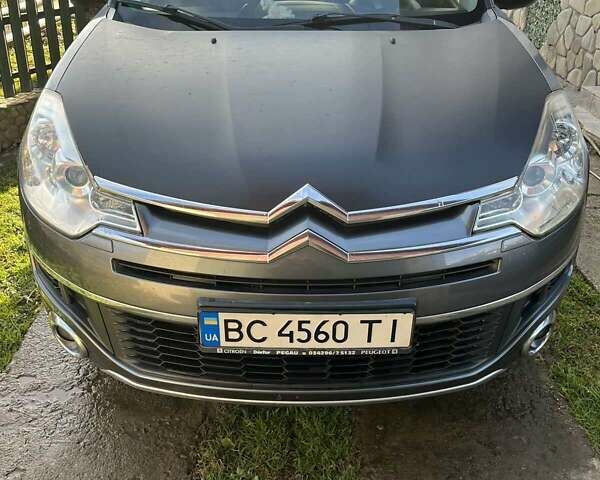 Серый Ситроен С-Кроссер, объемом двигателя 2.2 л и пробегом 370 тыс. км за 6800 $, фото 1 на Automoto.ua