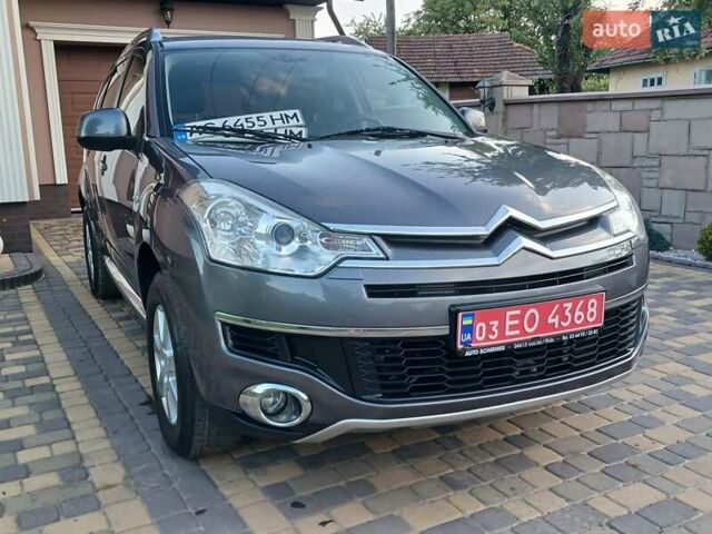 Серый Ситроен С-Кроссер, объемом двигателя 2.2 л и пробегом 230 тыс. км за 9500 $, фото 13 на Automoto.ua