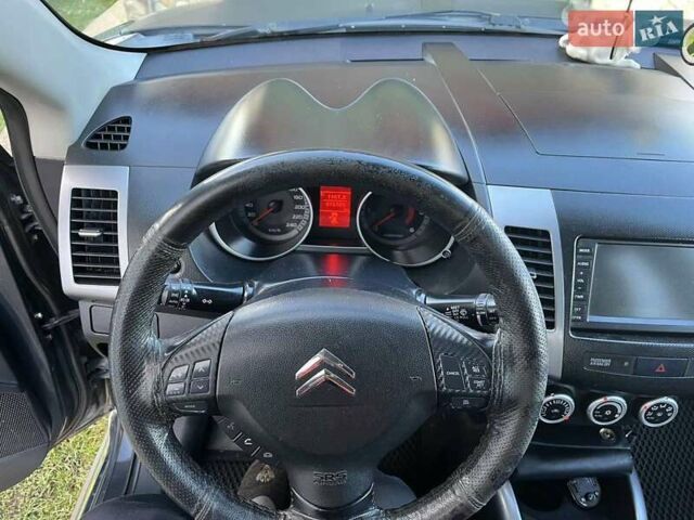 Серый Ситроен С-Кроссер, объемом двигателя 2.2 л и пробегом 370 тыс. км за 6800 $, фото 31 на Automoto.ua