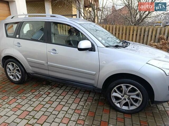 Серый Ситроен С-Кроссер, объемом двигателя 2.2 л и пробегом 219 тыс. км за 12250 $, фото 1 на Automoto.ua