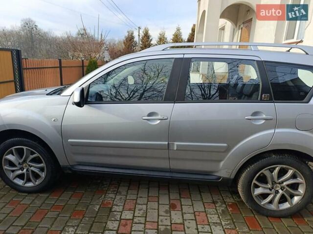 Серый Ситроен С-Кроссер, объемом двигателя 2.2 л и пробегом 219 тыс. км за 12250 $, фото 3 на Automoto.ua