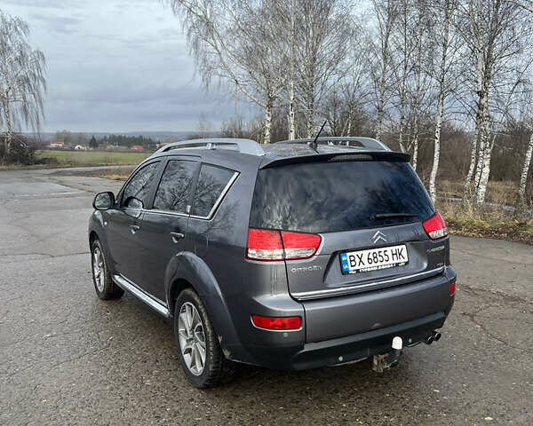 Серый Ситроен С-Кроссер, объемом двигателя 2.18 л и пробегом 256 тыс. км за 9400 $, фото 2 на Automoto.ua