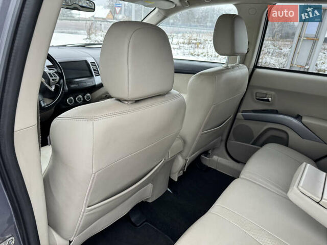 Сірий Сітроен С-Кроссер, об'ємом двигуна 2.2 л та пробігом 178 тис. км за 11200 $, фото 40 на Automoto.ua