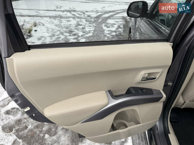 Сірий Сітроен С-Кроссер, об'ємом двигуна 2.2 л та пробігом 178 тис. км за 11200 $, фото 38 на Automoto.ua