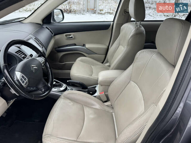 Сірий Сітроен С-Кроссер, об'ємом двигуна 2.2 л та пробігом 178 тис. км за 11200 $, фото 30 на Automoto.ua