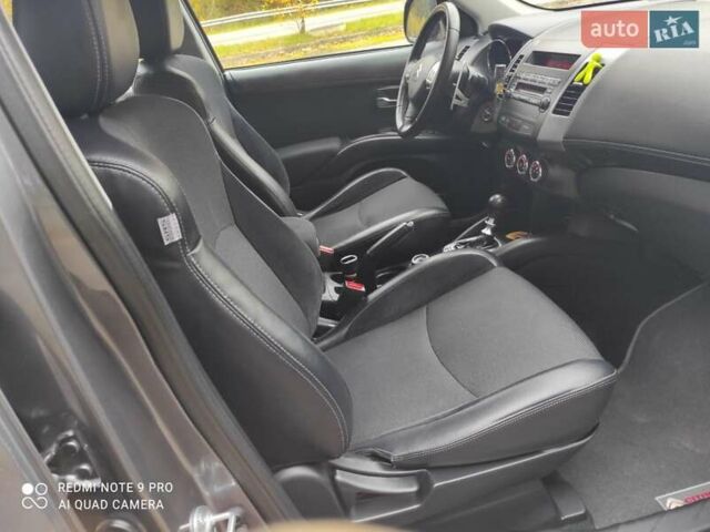 Сітроен С-Кроссер 2010 у Луцьку на Automoto.ua Сірий Сітроен С-Кроссер, об'ємом двигуна 2.2 л та пробігом 252 тис. км за 11700 $, фото 18 на Automoto.ua