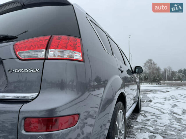 Сірий Сітроен С-Кроссер, об'ємом двигуна 2.2 л та пробігом 178 тис. км за 11200 $, фото 25 на Automoto.ua