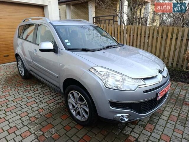 Серый Ситроен С-Кроссер, объемом двигателя 2.2 л и пробегом 219 тыс. км за 12250 $, фото 5 на Automoto.ua