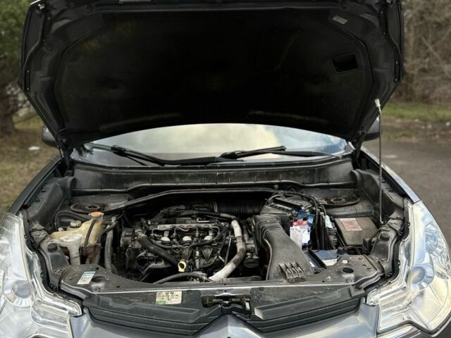 Серый Ситроен С-Кроссер, объемом двигателя 2.2 л и пробегом 250 тыс. км за 9700 $, фото 15 на Automoto.ua