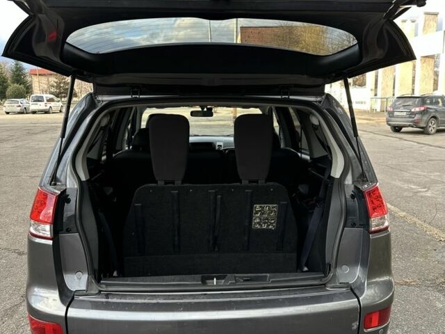 Серый Ситроен С-Кроссер, объемом двигателя 2.2 л и пробегом 250 тыс. км за 9700 $, фото 11 на Automoto.ua