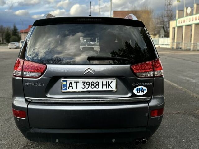 Серый Ситроен С-Кроссер, объемом двигателя 2.2 л и пробегом 250 тыс. км за 9700 $, фото 3 на Automoto.ua