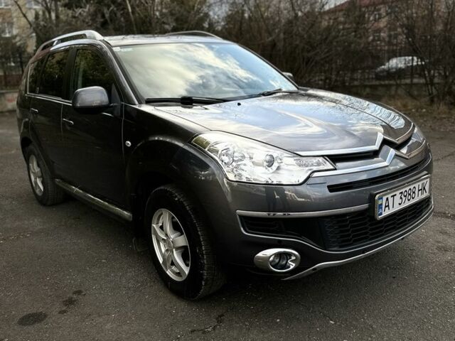 Серый Ситроен С-Кроссер, объемом двигателя 2.2 л и пробегом 250 тыс. км за 9700 $, фото 4 на Automoto.ua