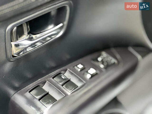 Сірий Сітроен С-Кроссер, об'ємом двигуна 2.2 л та пробігом 205 тис. км за 9700 $, фото 15 на Automoto.ua