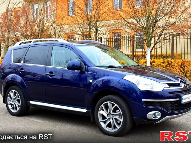 Синий Ситроен С-Кроссер, объемом двигателя 2.2 л и пробегом 158 тыс. км за 10300 $, фото 2 на Automoto.ua