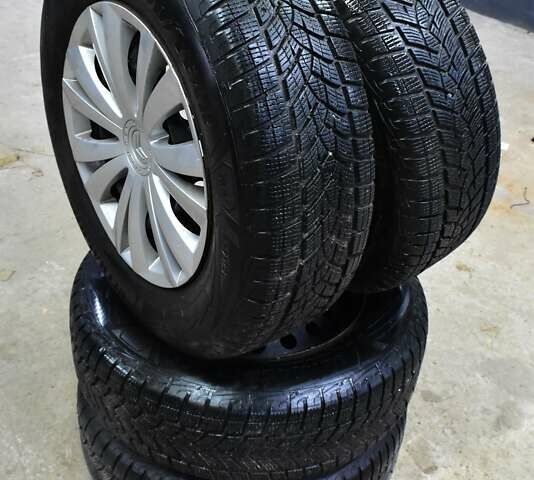 Синий Ситроен С-Кроссер, объемом двигателя 2.2 л и пробегом 158 тыс. км за 10300 $, фото 24 на Automoto.ua