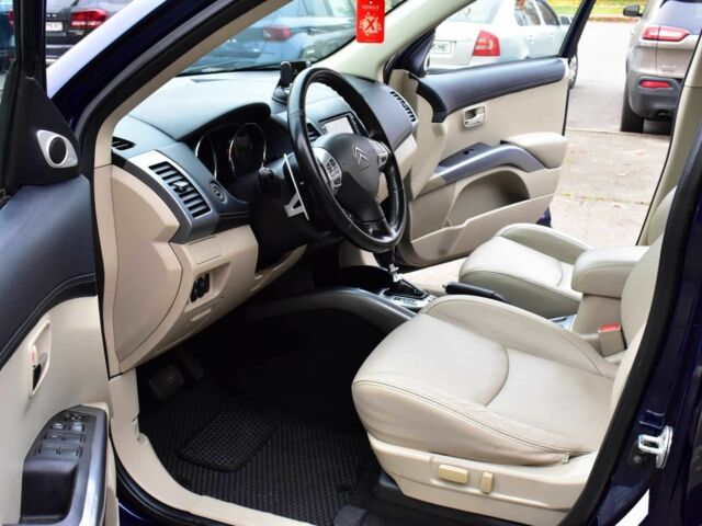 Синий Ситроен С-Кроссер, объемом двигателя 2.2 л и пробегом 156 тыс. км за 10300 $, фото 14 на Automoto.ua