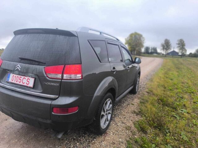 Зеленый Ситроен С-Кроссер, объемом двигателя 0 л и пробегом 240 тыс. км за 5587 $, фото 3 на Automoto.ua