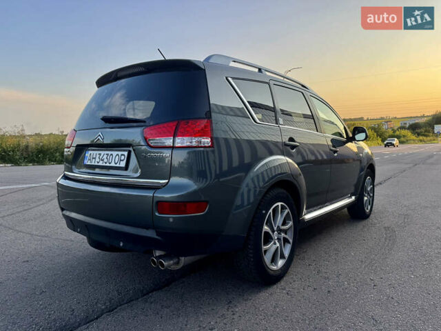Зеленый Ситроен С-Кроссер, объемом двигателя 2.4 л и пробегом 210 тыс. км за 8700 $, фото 11 на Automoto.ua