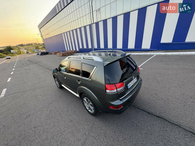 Зеленый Ситроен С-Кроссер, объемом двигателя 2.4 л и пробегом 210 тыс. км за 8700 $, фото 14 на Automoto.ua
