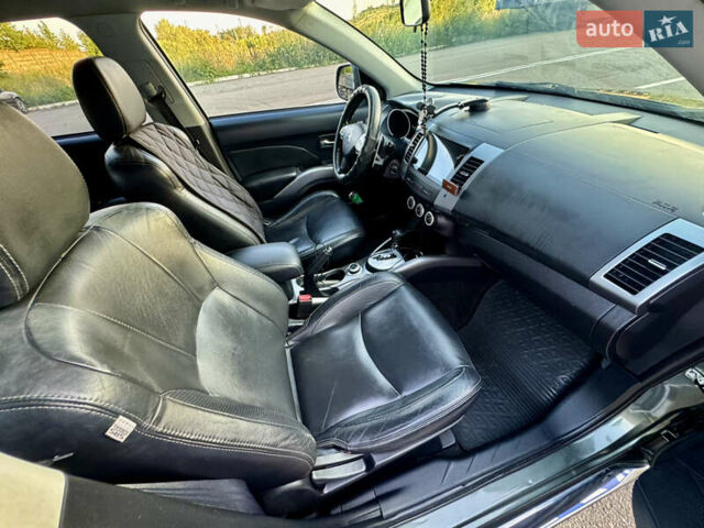 Зеленый Ситроен С-Кроссер, объемом двигателя 2.4 л и пробегом 210 тыс. км за 8700 $, фото 21 на Automoto.ua