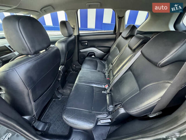 Зеленый Ситроен С-Кроссер, объемом двигателя 2.4 л и пробегом 210 тыс. км за 8700 $, фото 17 на Automoto.ua