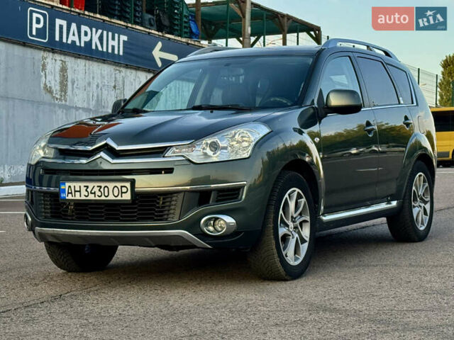 Зеленый Ситроен С-Кроссер, объемом двигателя 2.4 л и пробегом 210 тыс. км за 8700 $, фото 2 на Automoto.ua
