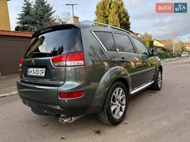 Зеленый Ситроен С-Кроссер, объемом двигателя 2.36 л и пробегом 228 тыс. км за 8299 $, фото 8 на Automoto.ua