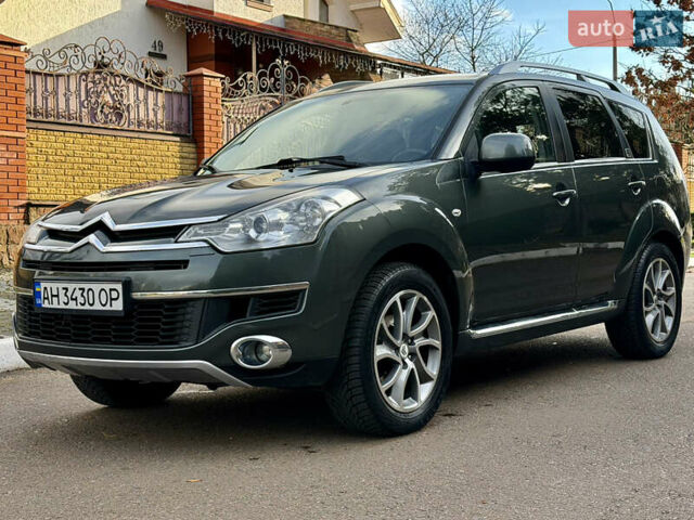 Зеленый Ситроен С-Кроссер, объемом двигателя 2.36 л и пробегом 228 тыс. км за 8299 $, фото 3 на Automoto.ua