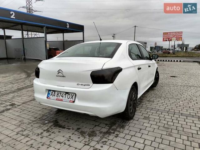 Белый Ситроен С-Элизе, объемом двигателя 1.2 л и пробегом 297 тыс. км за 4500 $, фото 3 на Automoto.ua